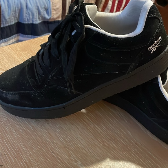 Me s Reebok - Picture 2 of 3